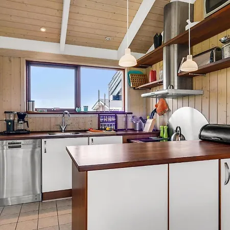 Beautiful Home In Humble With Sauna *