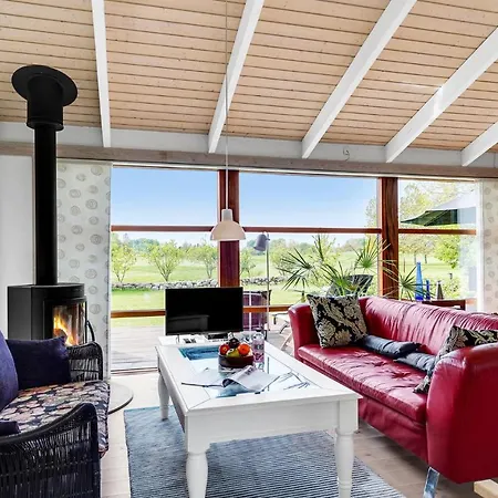 Beautiful Home In Humble With Sauna Casa de Férias