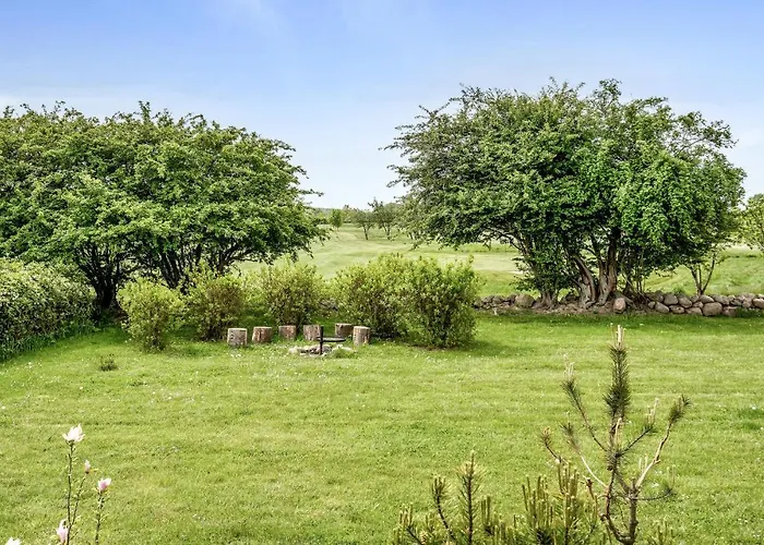 Smorblomstvaenget X Semesterbostad *