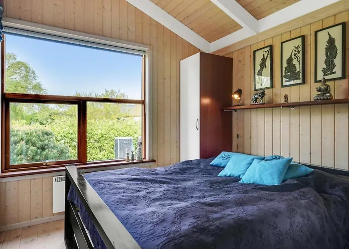 Smorblomstvaenget X *